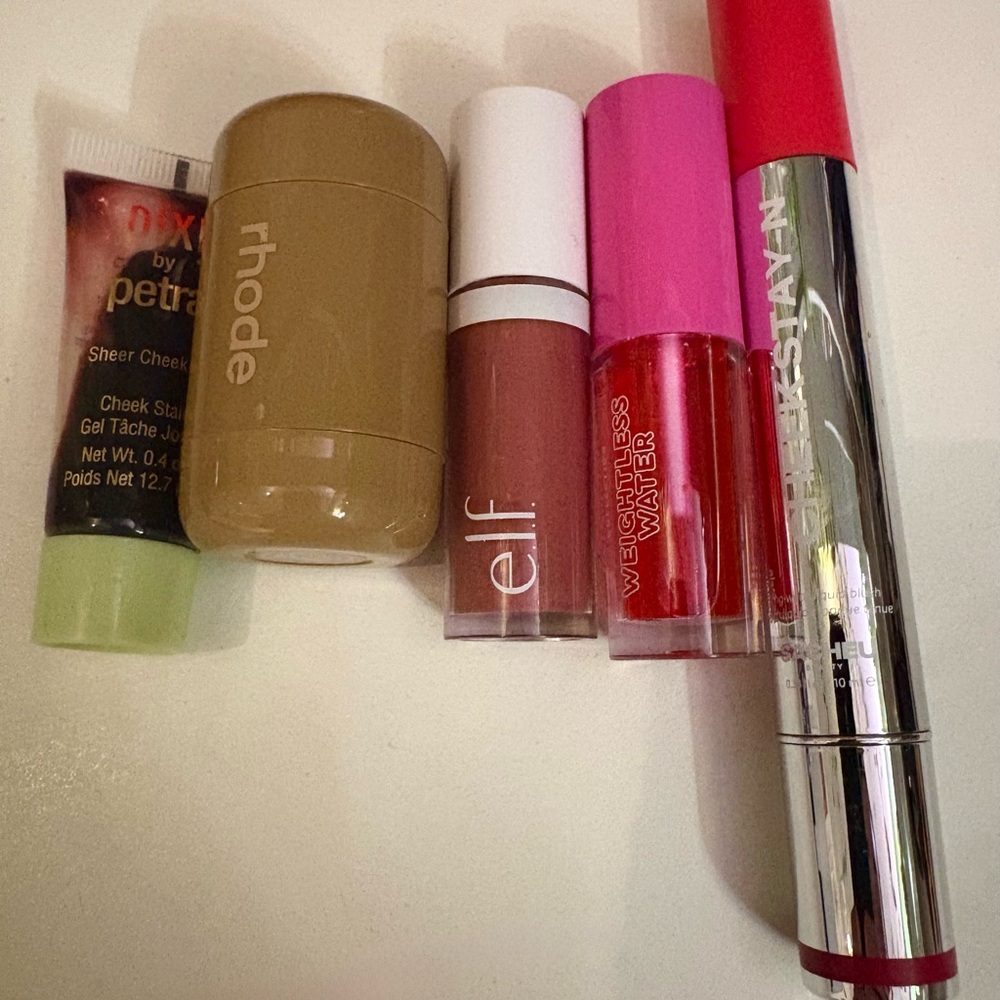 Blush sampler galore! + 2 lip stains!